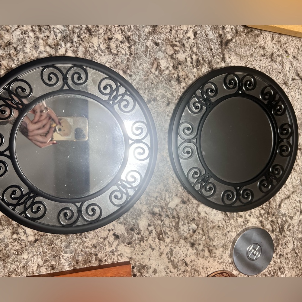 Elegant Black Wall Mirror Set